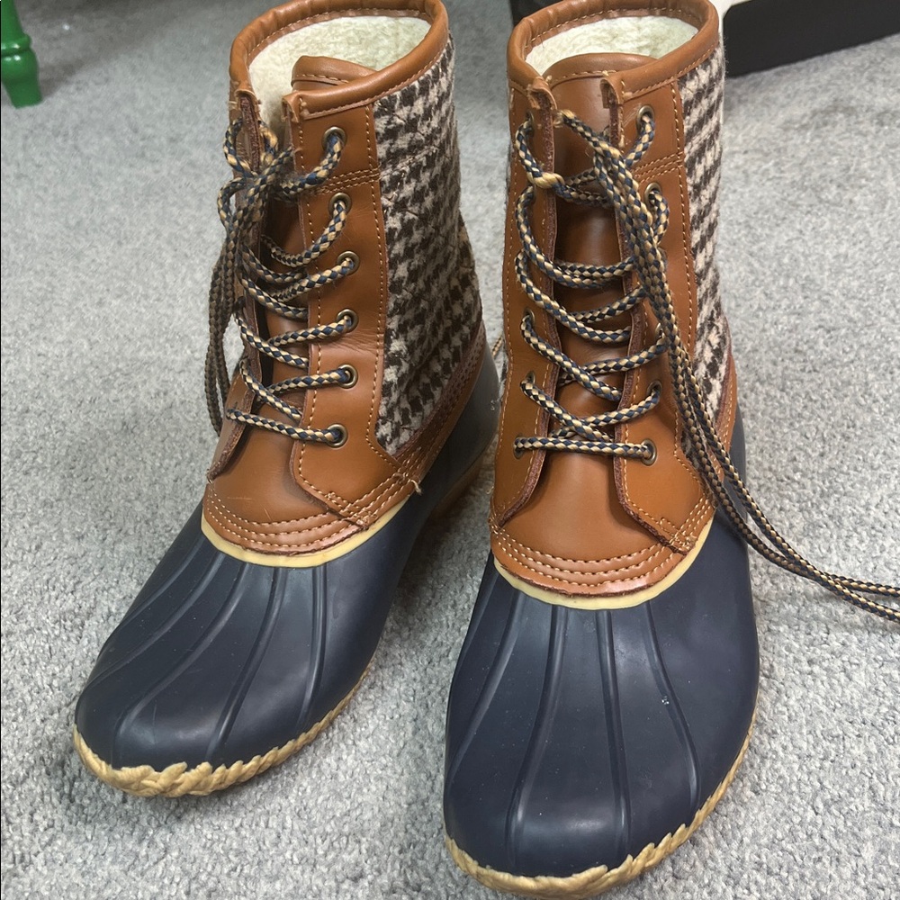 Lands End Duck Boots with Houndstooth Panel and Fleece Lining Size 6.5